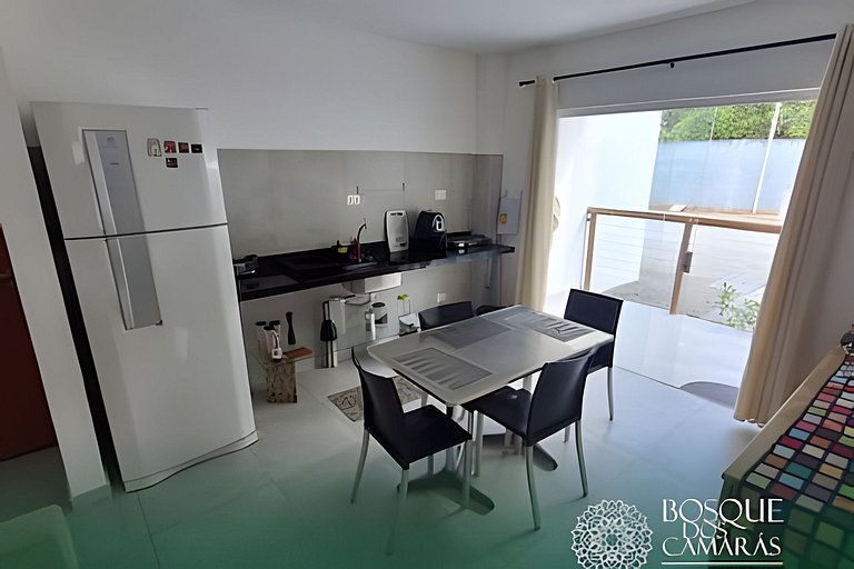 Ground Floor Flat with Private Garden