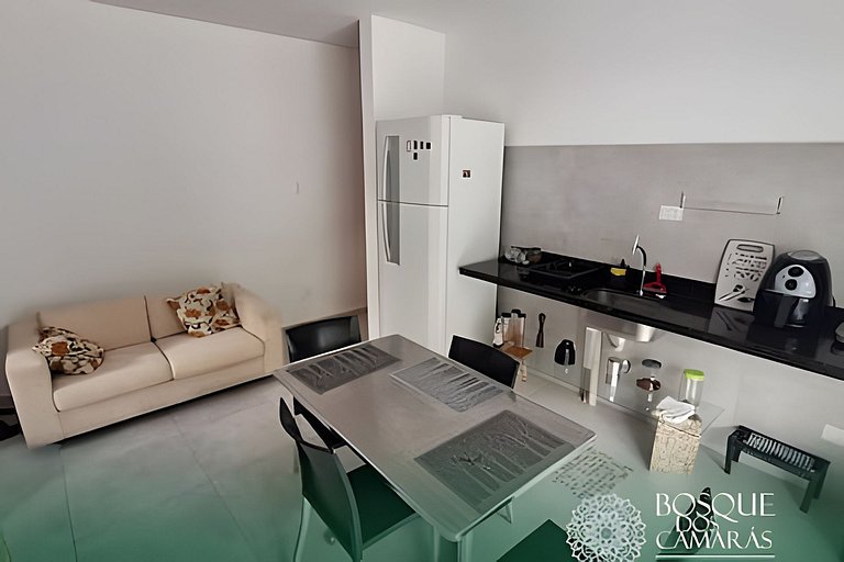 Ground Floor Flat with Private Garden