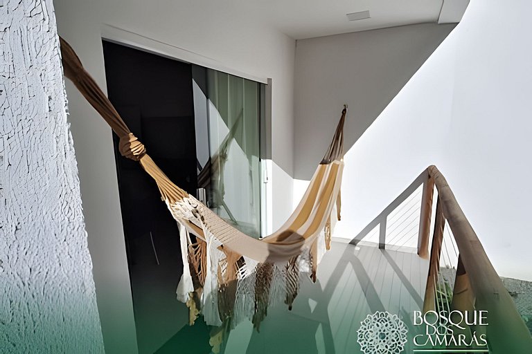 Ground Floor Flat with Private Garden